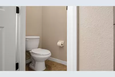 10235 Villa Palazzo Court, Tampa, FL 33615 - Photo 11