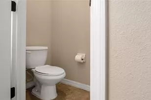 10235 Villa Palazzo Ct, Tampa, FL 33615 - Photo 11