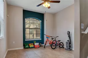 10235 Villa Palazzo Ct, Tampa, FL 33615 - Photo 21