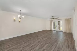 122 Caryl Way, Oldsmar, FL 34677 - Photo 7