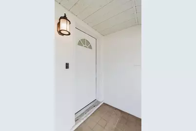 103 N Meteor Avenue, Clearwater, FL 33765 - Photo 5