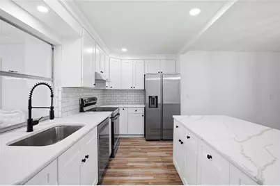 1978 Radcliffe Drive N, Clearwater, FL 33763 - Photo 11