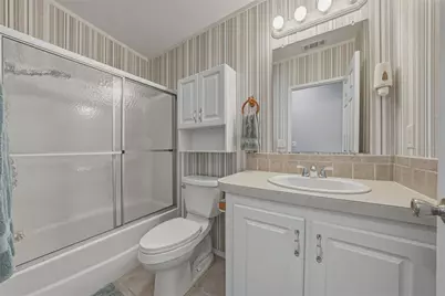 37410 Neukom Avenue, Zephyrhills, FL 33541 - Photo 39