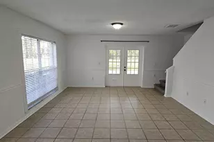 641 Kensington Lake Cir, Brandon, FL 33511 - Photo 5