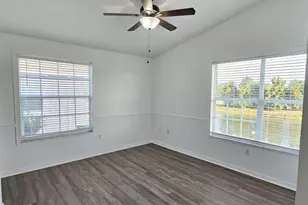 641 Kensington Lake Cir, Brandon, FL 33511 - Photo 13