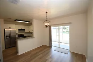 1575 Blue Magnolia Rd, Brandon, FL 33510 - Photo 7