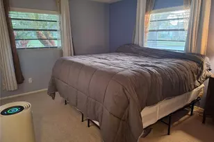 6912 W Country Club Dr N, Sarasota, FL 34243 - Photo 23