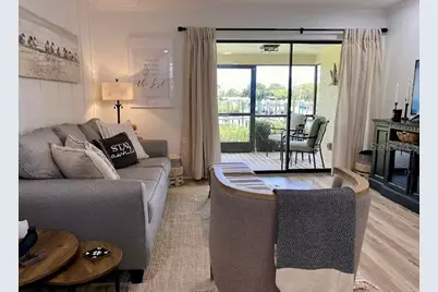 646 Yardarm Drive #23, Apollo Beach, FL 33572 - Photo 5