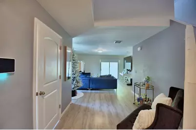 6286 Manitoba Drive, Lakeland, FL 33805 - Photo 3