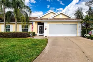 702 Staffordshire Ln, Sun City Center, FL 33573 - Photo 5
