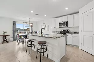 814 Ace Outlaw Ave, Ruskin, FL 33570 - Photo 11