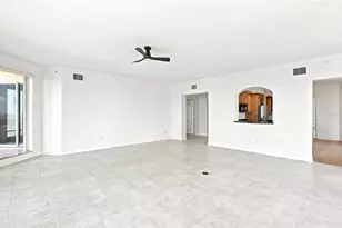 100 Beach Dr NE, Saint Petersburg, FL 33701 - Photo 5
