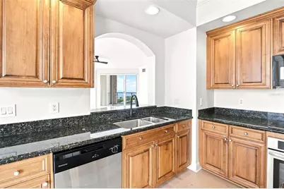 100 Beach Drive NE #1501, Saint Petersburg, FL 33701 - Photo 17