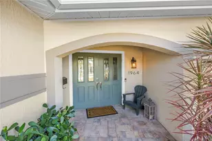 1964 Massachusetts Ave NE, Saint Petersburg, FL 33703 - Photo 5