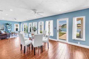 1964 Massachusetts Ave NE, Saint Petersburg, FL 33703 - Photo 17