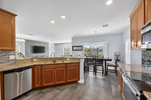 1504 Trailwater St, Ruskin, FL 33570 - Photo 15