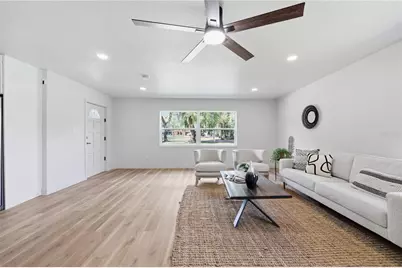 2711 Washington Road, Valrico, FL 33594 - Photo 5