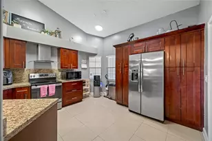 8713 Imperial Ct, Tampa, FL 33635 - Photo 31