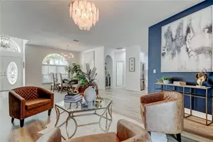 11230 Bloomington Dr, Tampa, FL 33635 - Photo 9