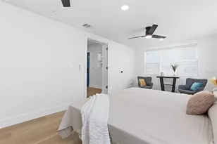 2116 W Sewaha St, Tampa, FL 33612 - Photo 13