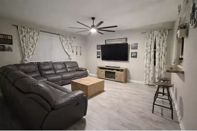 11006 Newbridge Drive, Riverview, FL 33579 - Photo 9