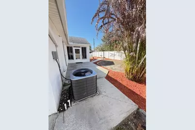 515 Gallagher Street SW, Palm Bay, FL 32908 - Photo 19