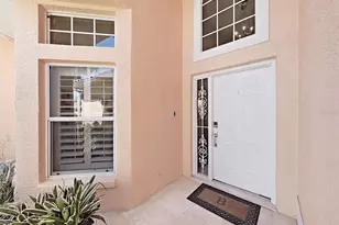 4833 Windmill Palm Terrace NE, Saint Petersburg, FL 33703 - Photo 9