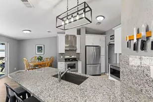 4115 Ryals Rd, Zephyrhills, FL 33541 - Photo 13