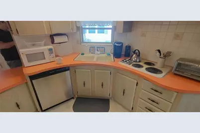 2127 Oahu Drive, Holiday, FL 34691 - Photo 11