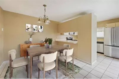 15202 W Pond Woods Drive, Tampa, FL 33618 - Photo 7