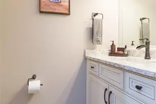 702 W Bay St, Tampa, FL 33606 - Photo 13