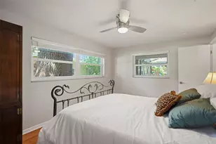 2353 Demaret Dr, Dunedin, FL 34698 - Photo 31