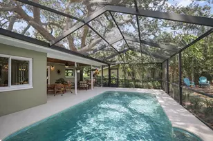 2353 Demaret Dr, Dunedin, FL 34698 - Photo 3