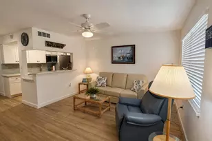 9715 Harrell Ave, Treasure Island, FL 33706 - Photo 9