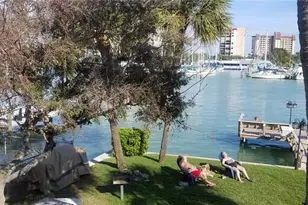 9715 Harrell Ave, Treasure Island, FL 33706 - Photo 17