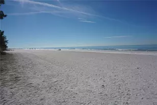 9715 Harrell Ave, Treasure Island, FL 33706 - Photo 37