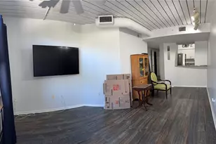 2320 W Azeele St, Tampa, FL 33609 - Photo 13