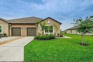 13363 Crest Lake Dr, Hudson, FL 34669 - Photo 1