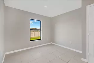 808 Chatham Walk Dr, Ruskin, FL 33570 - Photo 19