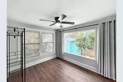 626 37th Avenue S, Saint Petersburg, FL 33705 - Photo 35
