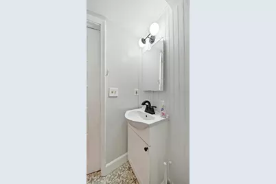 626 37th Avenue S, Saint Petersburg, FL 33705 - Photo 31