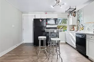 626 37th Ave S, Saint Petersburg, FL 33705 - Photo 13