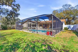 807 W Russell Dr, Plant City, FL 33563 - Photo 39