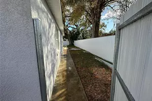 4305 E Henry Ave, Tampa, FL 33610 - Photo 23