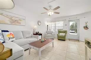 1001 77th Ave N, Saint Petersburg, FL 33702 - Photo 7