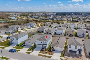 32368 Evening Grv Ct, Wesley Chapel, FL 33543 - Photo 3