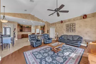 13101 Shadow Run Blvd, Riverview, FL 33569 - Photo 39