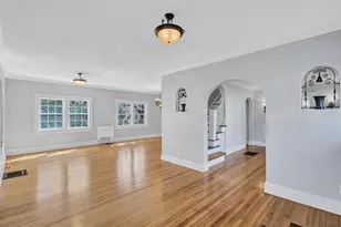 120 Park St N, Saint Petersburg, FL 33710 - Photo 17
