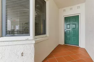 4750 Dolphin Cay Ln S, Saint Petersburg, FL 33711 - Photo 7