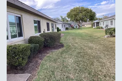 2512 Lancaster Drive #2512, Sun City Center, FL 33573 - Photo 7